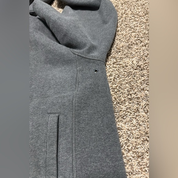 Men's Lululemon Scuba Heavyweight Full Zip Hoodie - Picture 3 of 6